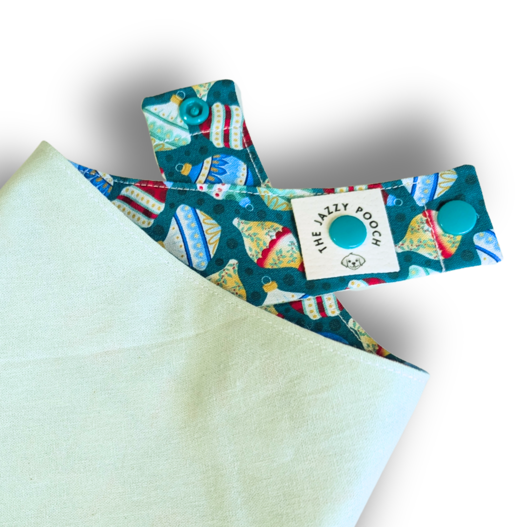 Detail of adjustable snap-on poppers and The Jazzy Pooch branded label on eco-friendly reversible dog bandana - The Jazzy Pooch